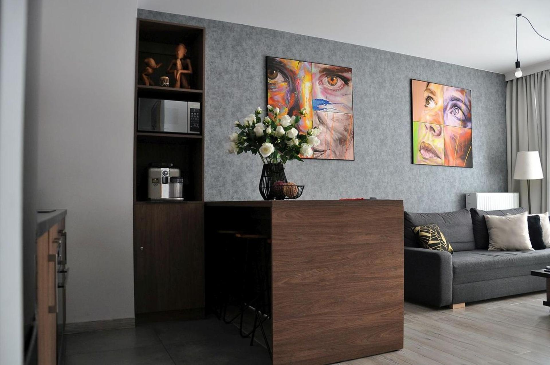 Q Apart Grand - Klimatyzowane 3 Pokojowe Apartamenty Przy Manufakturze Z Garazem Gratis, Fv 우치 외부 사진